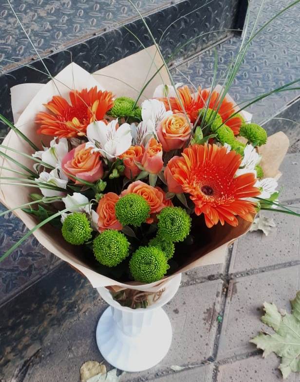Букет цветов из: Герберы, Хризантемы, Альстромерии и Розы в Шайковке