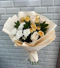 Букет цветов из:  Розы и Хризантемы в Шайковке