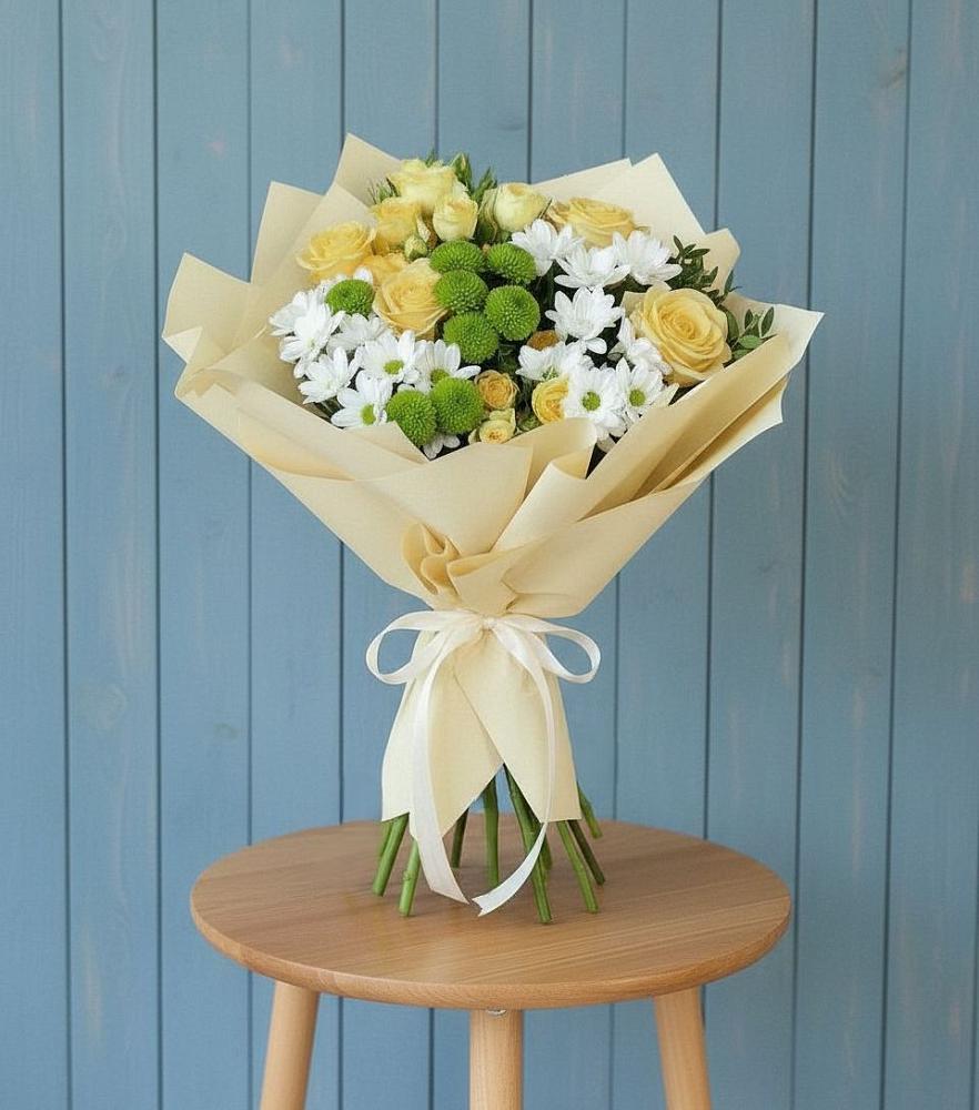 Букет цветов из: Хризантемы и Розы в Шайковке