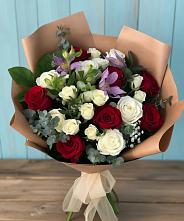 Букет цветов из:  Розы и Альстромерии в Шайковке