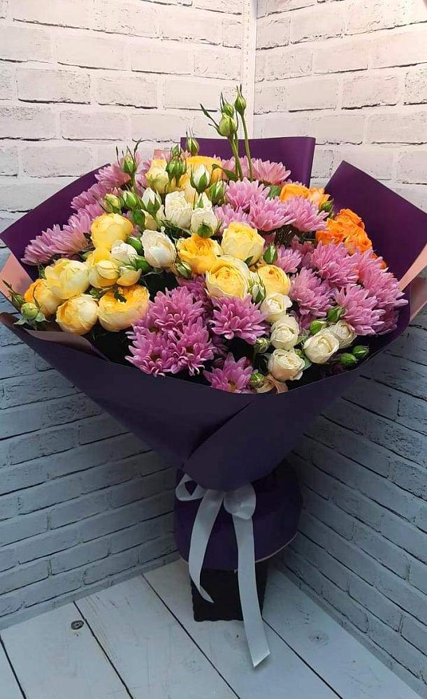 Букет цветов из: Хризантемы и Розы в Шайковке