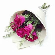 Букет цветов из:  Розы в Шайковке