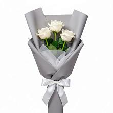 Букет 3 белые розы #REPLACE_PRED# Шайковке