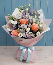 Букет цветов из:  Лизиантусы, Розы, Альстромерии и Гипсофила в Шайковке
