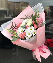 Букет цветов из:  Розы, Лизиантусы и Хризантемы в Шайковке