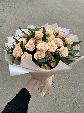 Букет Кремовые розы Латте в Шайковке