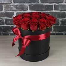 Цветочная композиция из Розы в шляпной коробке в Шайковке