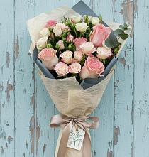 Букет цветов из:  Розы #REPLACE_PRED# Шайковке