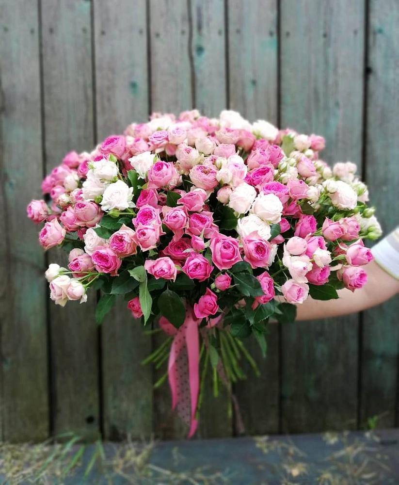 Букет Розовые кустовые розы Натали и Лав Лидия в Шайковке