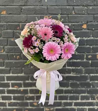 Букет цветов из:  Герберы и Хризантемы #REPLACE_PRED# Шайковке