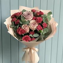 Букет цветов из:  Гвоздики и Розы в Шайковке